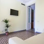 Villa In Near Passeig De Gracia *